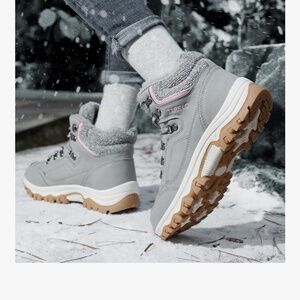 Gray and pink Winter & Rain Boots fur lined cold weather hiking snow size 8